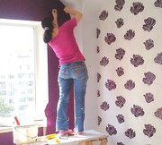 Поклейка обоев Ремонт квартиры в Киеве качественно